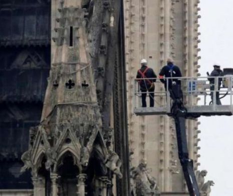 Catedrala Notre Dame a fost condamnată la moarte?
