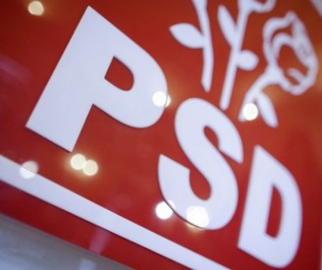 Sediul PSD a fost vandalizat. Protestatarii au lipit un WC pe sigla partidului