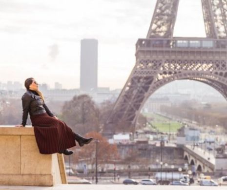Tragedie la turnul Eiffel. O tânără româncă a murit în faţa îngrozită a iubitului său