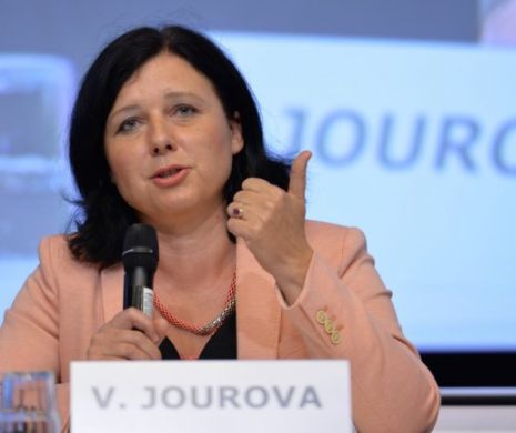 Vizită importantă la București. Vera Jourova, Comisarul european pe Justiție vine în Capitală