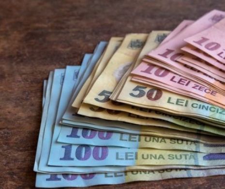 ALERTĂ: Banii falși au împânzit România. Cum îi recunoști