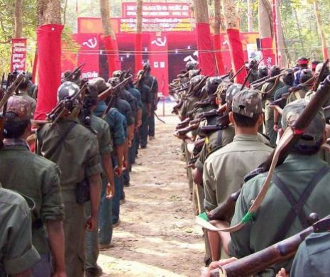 Atac armat asupra poliției! 16 polițiști au fost uciși de maoiști