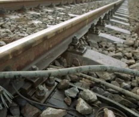 Cum s-a omorât o fată în Timiș: și-a pus capul pe calea ferată