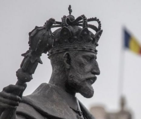 INIMAGINABIL! Armata nu a luat parte la ceremonia de dezvelire a statuii Regelui Ferdinand de la Oradea