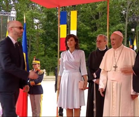 Moment emoționant la Cotroceni. Gestul incredibil făcut de Papa Francisc