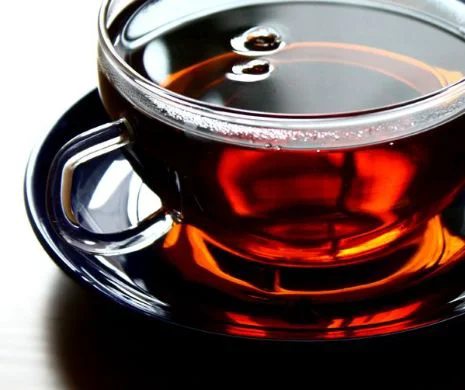 Pericol! Ceaiul de sunătoare te poate îmbolnăvi! Efectele dezastruoase care pot apărea