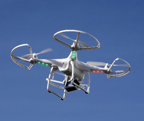 Premieră: O dronă a livrat un rinichi unui spital pentru o grefă. Transportul a durat 10 minute