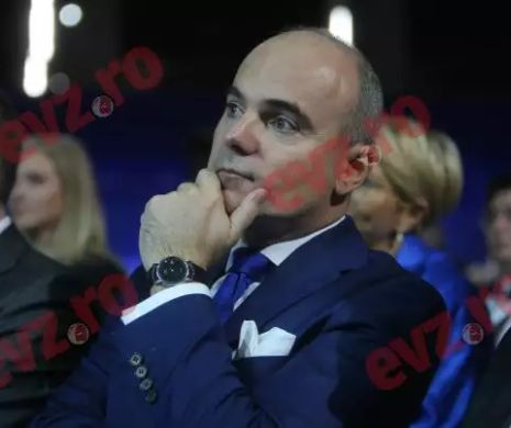 Rareș Bogdan, atacat din interiorul ALDE: „Nu vrea să-i numere și altceva?”
