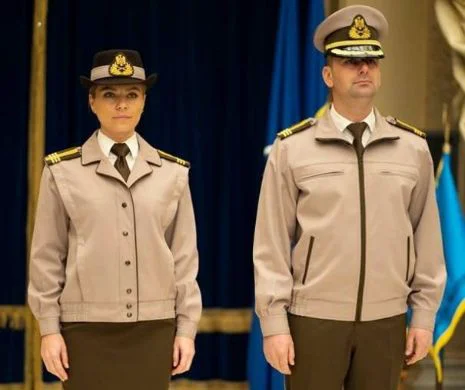 Reformă la uniformă în Armată! Cum au gustat militarii viziunea creatorului de modă