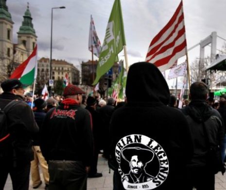 Un partid din Ungaria şi-a făcut propria armată privată, împotriva romilor şi comuniştilor
