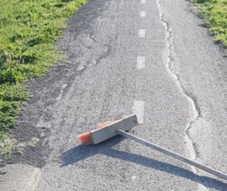 Un timișorean mătură singur pista pentru biciclete care duce în Serbia