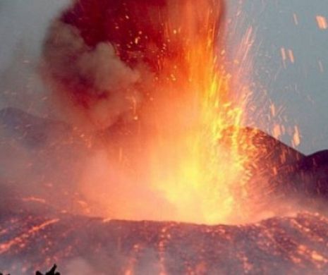 Vulcanul Agung din Indonezia a erupt din nou. Mai multe zboruri au fost anulate