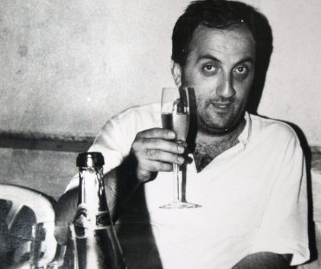 Alexandru Bindea bea șampanie și tânjea după Cola. Povestea unei fotografii