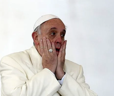 Scandal uriaș la Vatican: Bani negri pentru compromiterea Cardinalilor. Ce joc face Papa?