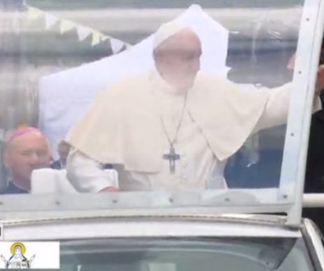 Papa Francisc, gest fără precedent făcut în România. Zeci de mii de oameni, rămași muți, la Blaj