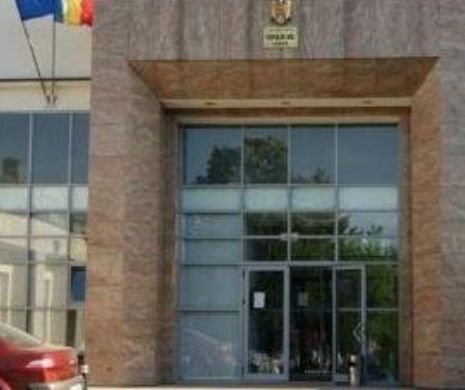 Parchetul de pe lângă Curtea de Apel Craiova, vine cu precizări în cazul fetiţei luată cu forţa de mascaţi