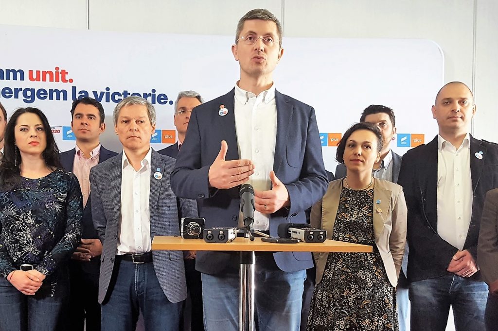 USR și PLUS, anunț de ultim moment despre candidatura la Cotroceni. Dacian Cioloș a lansat săgeți veninoase către PSD