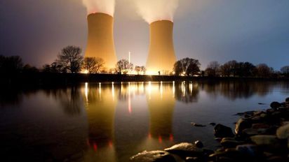 Panică la o centrală nucleară din Germania. Trebuie închisă de urgenţă