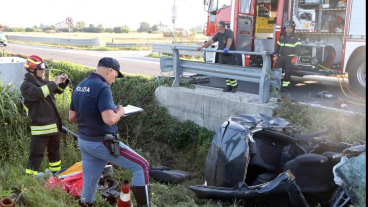 Tragic accident în Italia. Patru români au fost zdrobiţi într-un autoturism