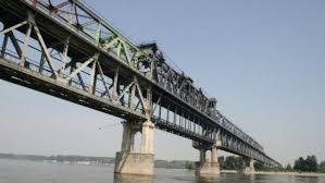 Atenție șoferi. Probleme la tranzitarea Podului Prieteniei Giurgiu-Ruse