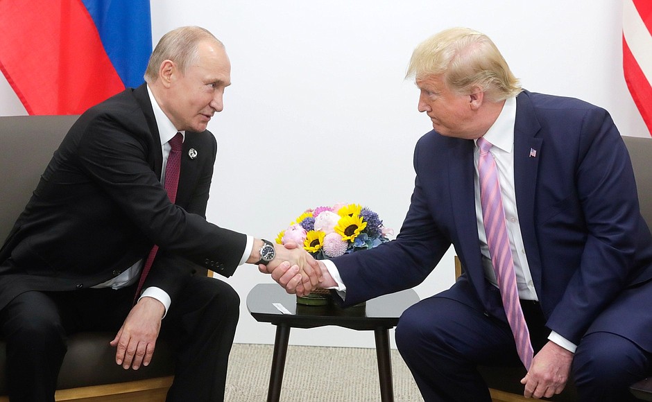 Întâlnirea care pune pe jar Europa. Trump și Putin tranșează problema forțelor nucleare