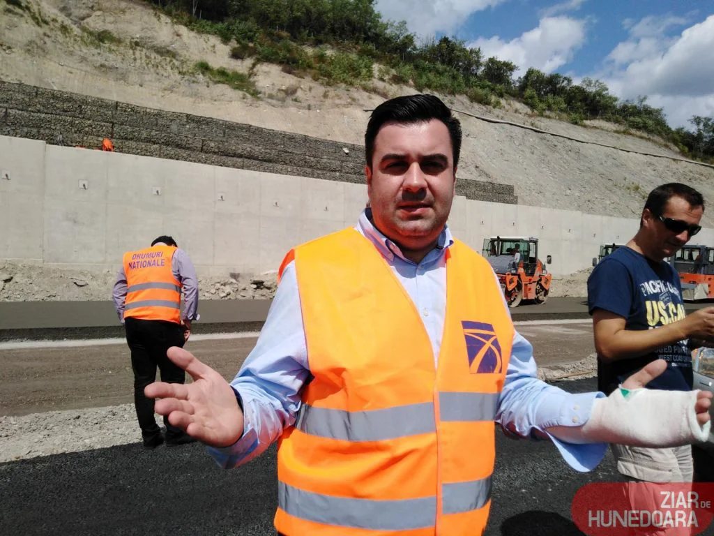 Atentat la siguranța circulației pe autostrada Lugoj-Deva.  Promisiunile lui Răzvan Cuc ascund nereguli grave