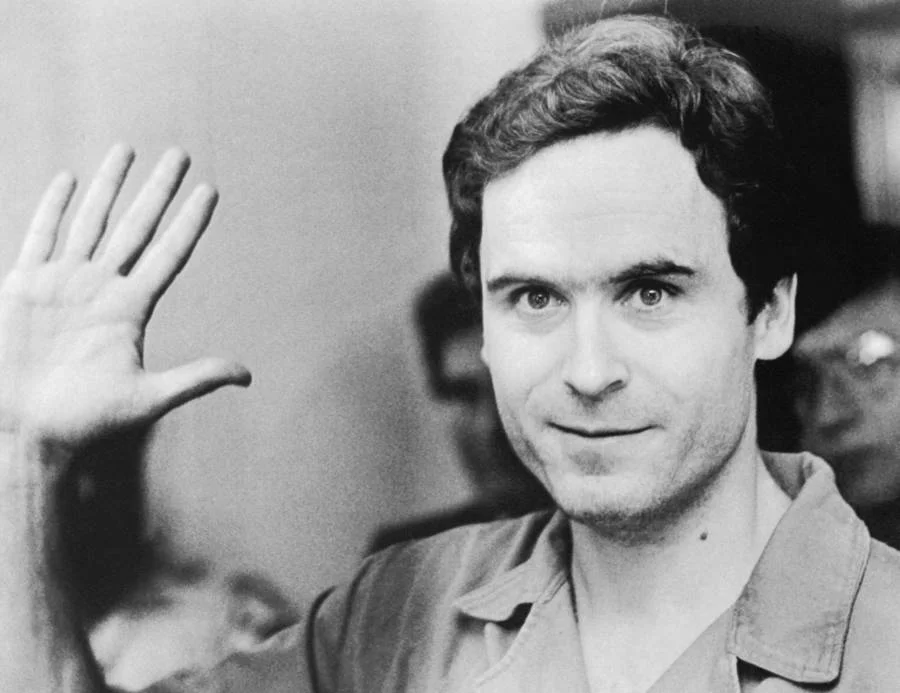 Ted Bundy, cel care a ucis 30 de femei, a salvat multe vieți până să devină criminal în serie