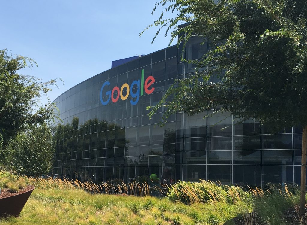 Google a intrat atenția procurorilor americani! Domeniul în care compania a pus monopol