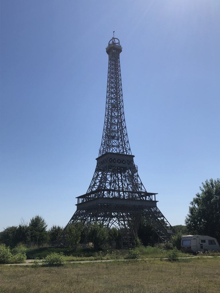Veste mare care vizează Turnul Eiffel. Autoritățile din Franța au decis