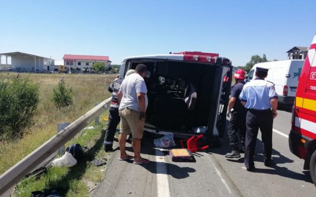 Evz.TV. Accident cumplit în Dolj. Doi morți și 6 răniți. A fost activat Codul Roșu