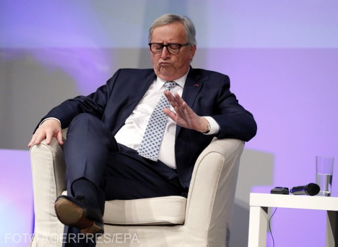 Jean-Claude Juncker la cuțit. Ce a pățit Președintele Comisiei Europene