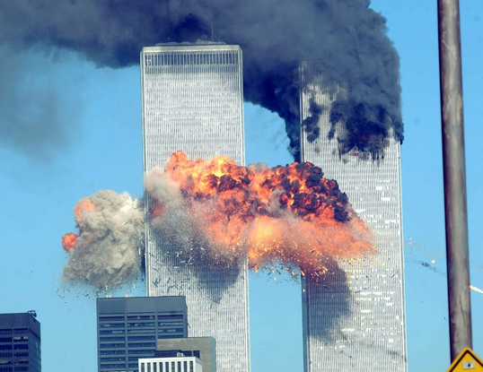 Imagini înfiorătoare cu atacul terorist din SUA. 18 ani de la 9/11 – Foto
