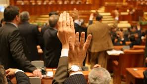 Programul „rușinos” al parlamentarilor români. Câte ore dedică aleșii pentru muncă