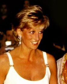 Dezvăluiri despre viaţa de la Curte: Schimb de scrisori între Diana şi Principele Philip