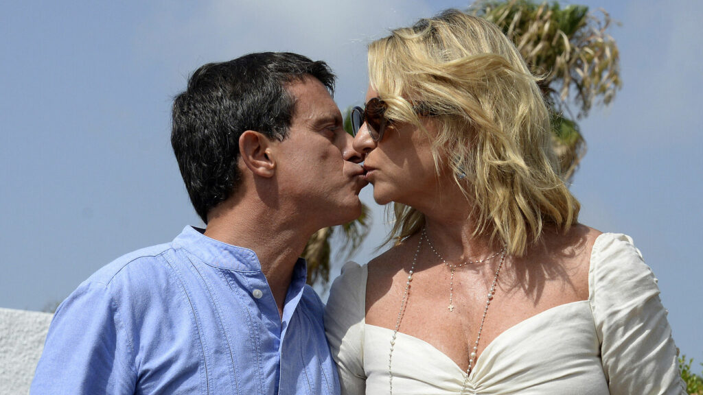 Manuel Valls, fost premier francez, s-a căsătorit cu o milionară