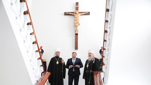 Crucifixul din Ministerul de Interne a făcut o minune la Chișinău