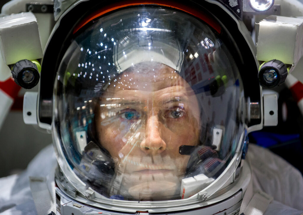 Putin a decorat un astronaut american