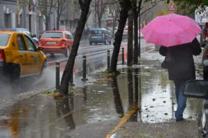 Vreme foarte rea în România. Frig și vânt cumplit