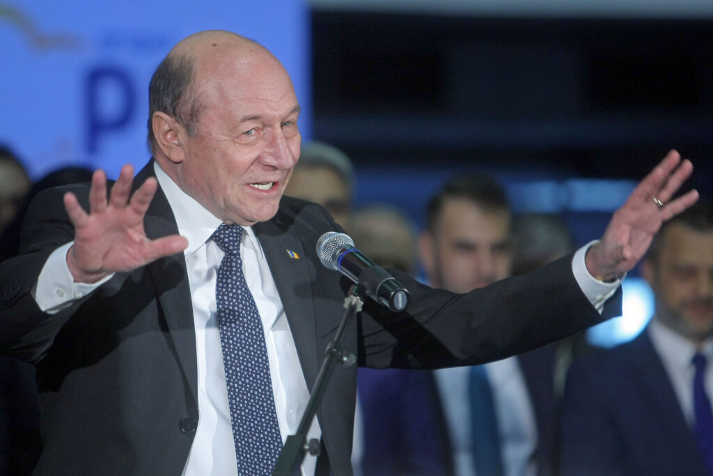 Traian Băsescu, mesaj cu „schepsis” despre rezultatul alegerilor