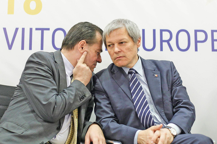 Decizie bombă în politică! Dacian Cioloș revine premier?