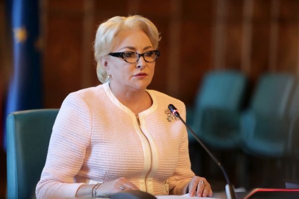 Sfatul Viorică Dăncilă pentru Guvernul Orban: Să sune la PSD dacă nu găsesc soluţii pentru dublarea alocaţiilor