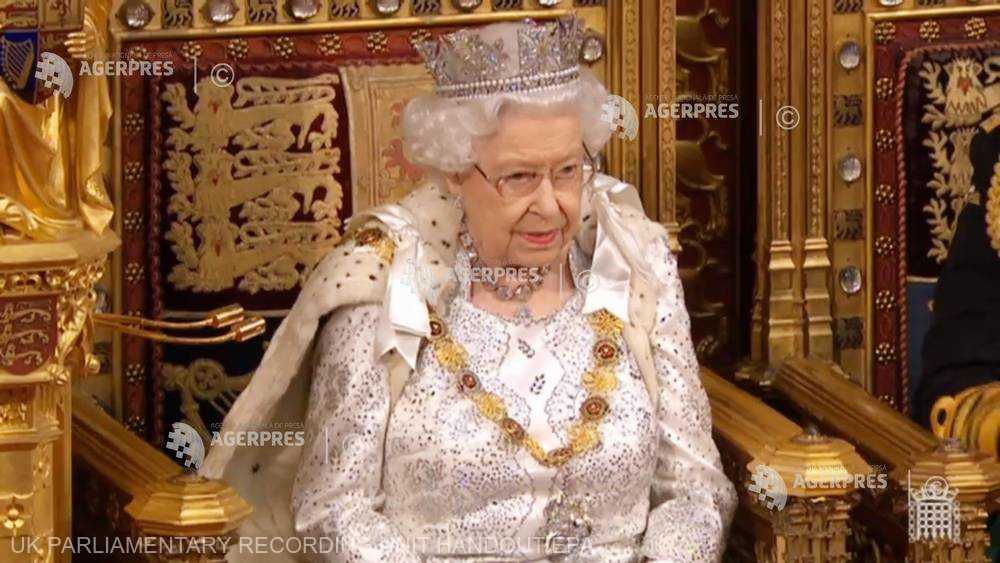 Gestul șocant al Reginei Marii Britanii. Să fie vorba de probleme de sănătate?!