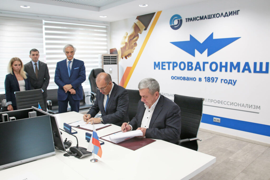 Metrovagonmash va livra 12 trenuri pentru Metroul Baku (P)
