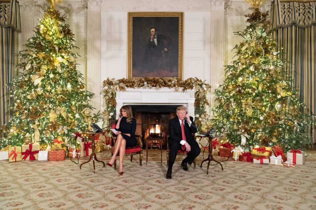 Cum arată un Crăciun la Casa Albă. Se ocupă Melania Trump. Galerie foto în articol