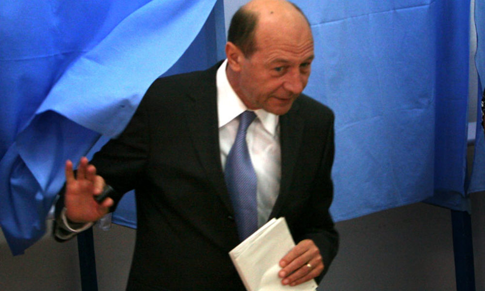 Traian Băsescu, mesaj pentru tineri! „Să iasă la vot, că au pe cine alege”
