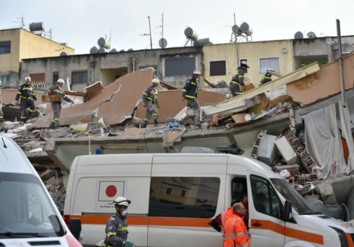 Cutremurul umple pușcăriile! Constructori arestați după seismul devastator din Albania
