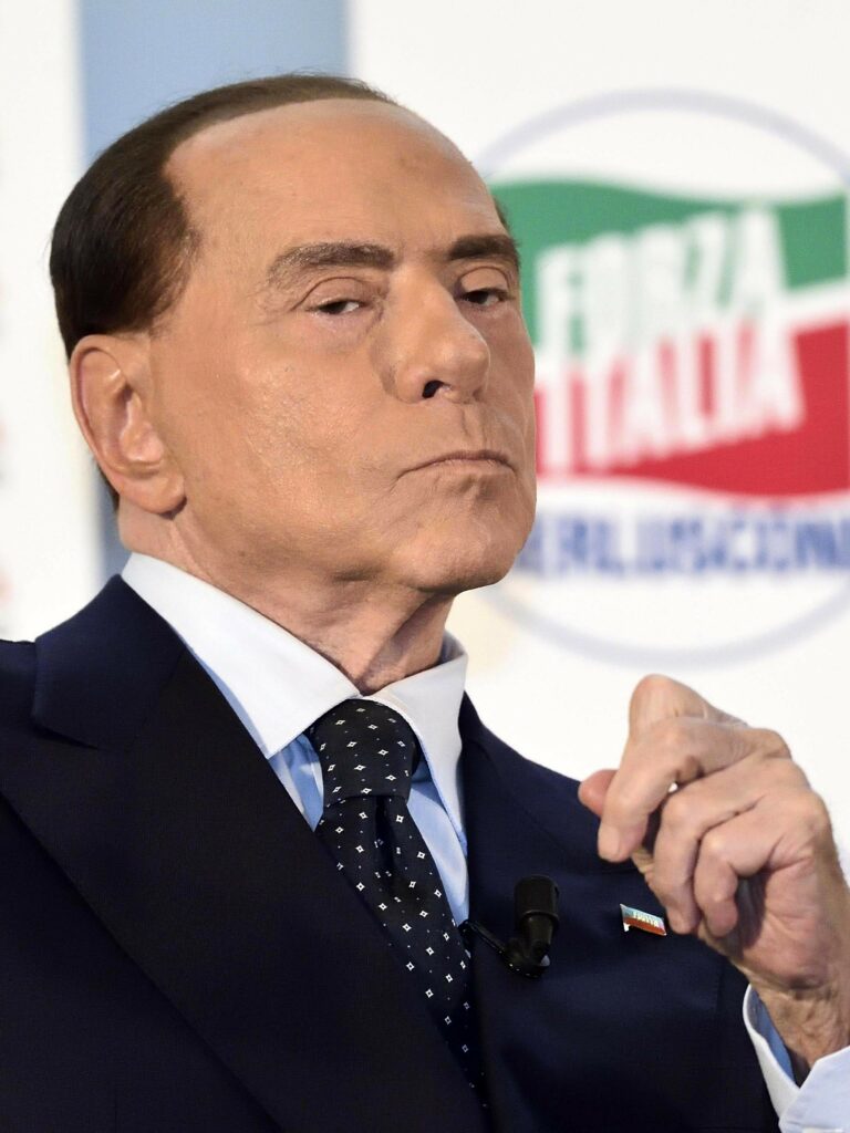 Silvio Berlusconi, internat de urgenţă. Ce se întrâmplă cu fostul premier italian