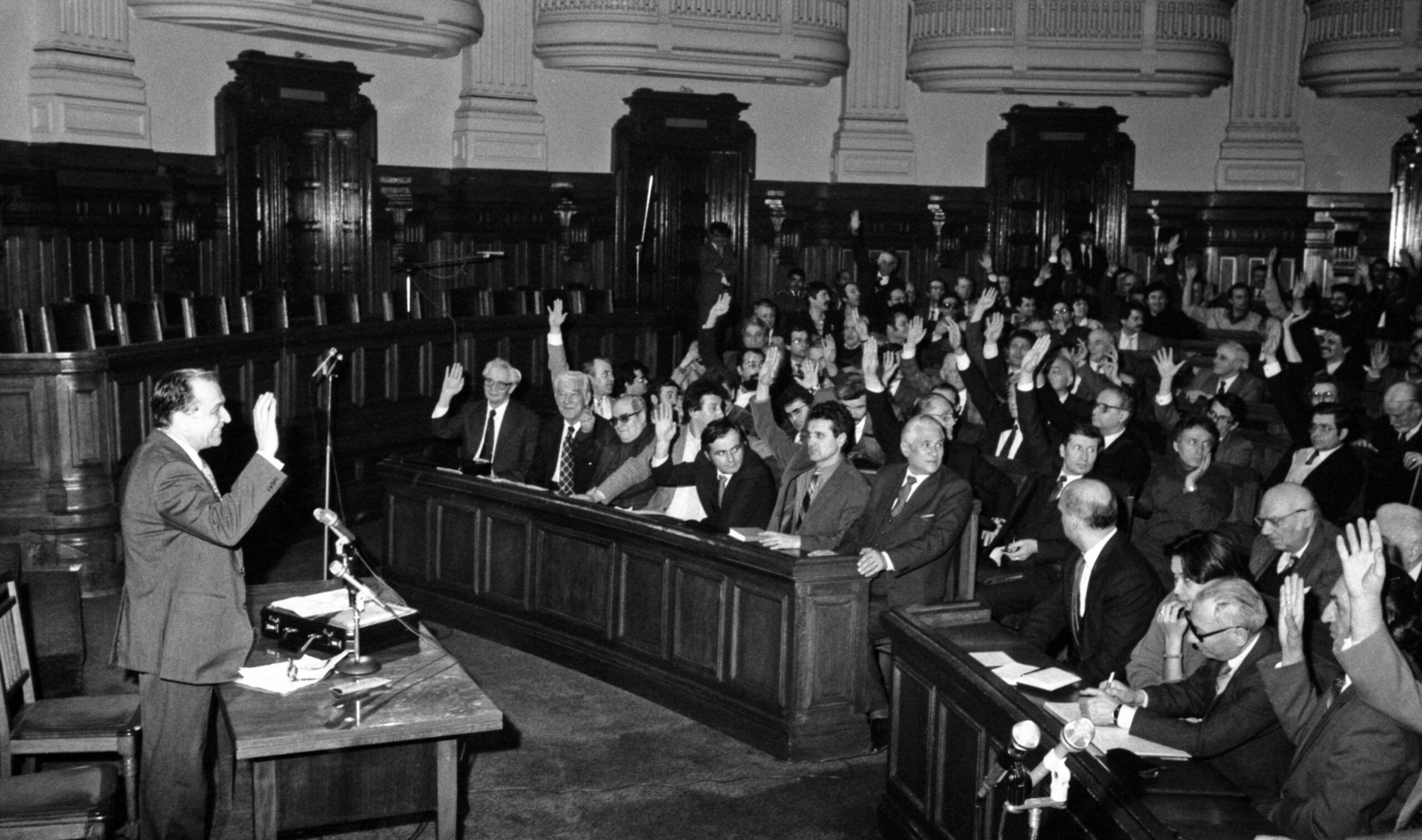 România și primul protest post-decembrist de acum 36 de ani: 12 ianuarie 1990