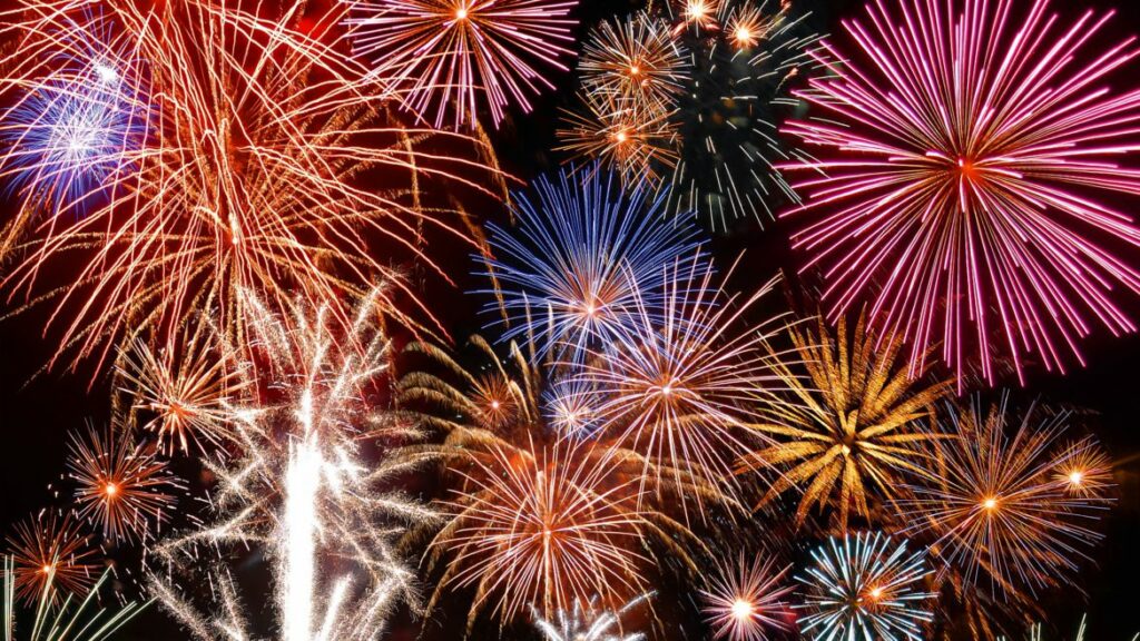 Adio artificii de Anul Nou? Decizia unui primar sfidează dorința a sute de mii de cetățeni