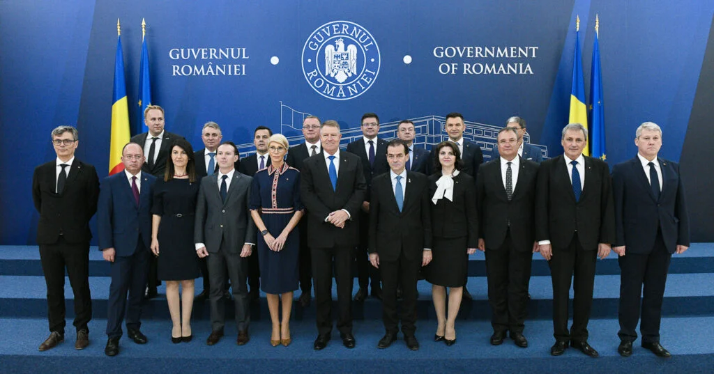 Încă un partid intră la guvernare. Cu cine se „întărește” Cabinetul Orban